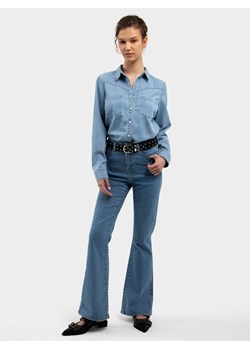 Koszula damska jeansowa na zatrzaski błękitna Arana 110 ze sklepu Big Star w kategorii Koszule damskie - zdjęcie 170124104