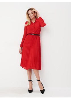 Mohito - Czerwona sukienka midi z plisowanym dołem - czerwony ze sklepu Mohito w kategorii Sukienki - zdjęcie 170124180