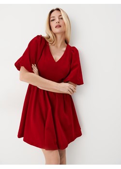 Mohito - Welurowa czerwona sukienka mini - czerwony ze sklepu Mohito w kategorii Sukienki - zdjęcie 170124224