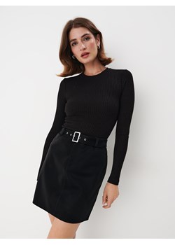Mohito - Prążkowana czarna bluzka - czarny ze sklepu Mohito w kategorii Bluzki damskie - zdjęcie 170124393