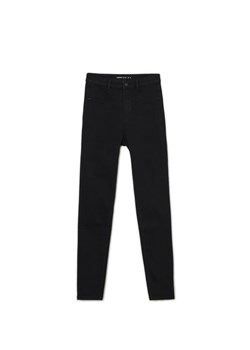 Cropp - Czarne jeansy skinny - czarny ze sklepu Cropp w kategorii Jeansy damskie - zdjęcie 170129573