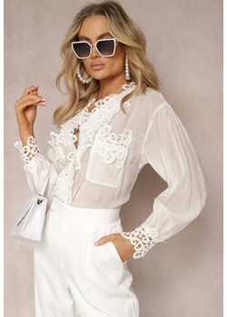 Biała Koszula z Perełkami i Koronkowymi Wstawkami Saceal ze sklepu Renee odzież w kategorii Koszule damskie - zdjęcie 170131350