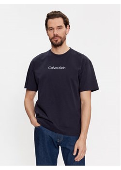Calvin Klein T-Shirt Hero K10K111346 Granatowy Regular Fit ze sklepu MODIVO w kategorii T-shirty męskie - zdjęcie 170149004