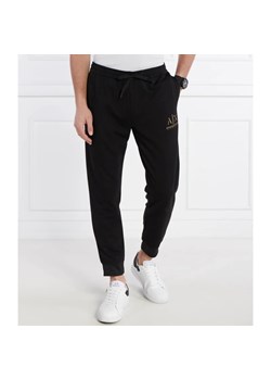 Armani Exchange Spodnie dresowe | Regular Fit ze sklepu Gomez Fashion Store w kategorii Spodnie męskie - zdjęcie 170150494