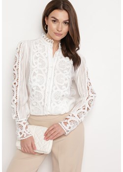 Biała Koszula z Ażurowymi Koronkami ze Stójką Girdimia ze sklepu Born2be Odzież w kategorii Koszule damskie - zdjęcie 170153540