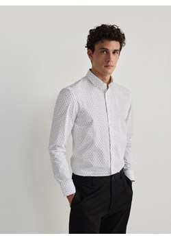 Reserved - Wzorzysta koszula slim fit - biały ze sklepu Reserved w kategorii Koszule męskie - zdjęcie 170170654