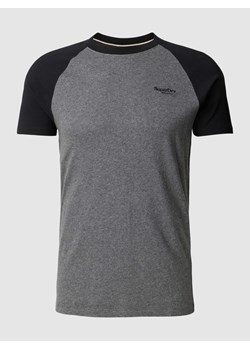 T-shirt z raglanowymi rękawami model ‘Essential Logo’ ze sklepu Peek&Cloppenburg  w kategorii T-shirty męskie - zdjęcie 170208620