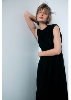 H & M - Sukienka z elastycznym marszczeniem - Czarny ze sklepu H&M w kategorii Sukienki - zdjęcie 170209923