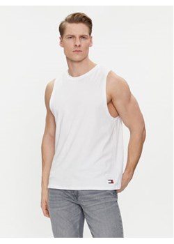 Tommy Jeans Komplet 2 tank topów UM0UM03158 Biały Regular Fit ze sklepu MODIVO w kategorii T-shirty męskie - zdjęcie 170211053