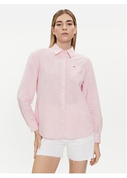 Tommy Jeans Koszula DW0DW17737 Różowy Boxy Fit ze sklepu MODIVO w kategorii Koszule damskie - zdjęcie 170211400