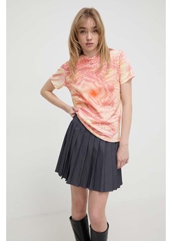 Diesel t-shirt bawełniany damski kolor różowy ze sklepu ANSWEAR.com w kategorii Bluzki damskie - zdjęcie 170215840