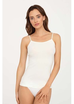 Bezszwowa koszulka na cienkich ramiączkach biała Gatta ze sklepu 5.10.15 w kategorii Podkoszulki i halki - zdjęcie 170218064