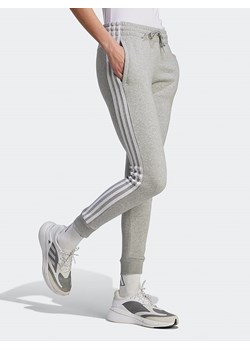 adidas Spodnie dresowe w kolorze szarym ze sklepu Limango Polska w kategorii Spodnie damskie - zdjęcie 170225650