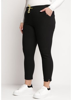 Czarne Spodnie Skinny z Gumką w Talii z Wyższym Stanem Leratella ze sklepu Born2be Odzież w kategorii Spodnie damskie - zdjęcie 170233140