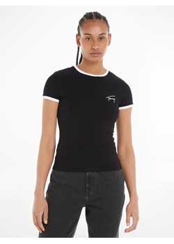 TOMMY JEANS Koszulka w kolorze czarnym ze sklepu Limango Polska w kategorii Bluzki damskie - zdjęcie 170235610
