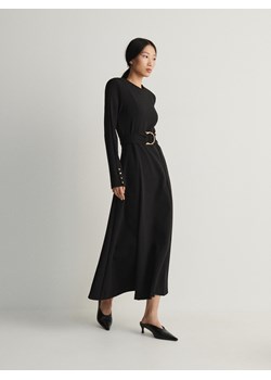 Reserved - Sukienka z paskiem w talii - czarny ze sklepu Reserved w kategorii Sukienki - zdjęcie 170258134