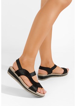Czarne sandały na niskim koturnie Neala ze sklepu Zapatos w kategorii Sandały damskie - zdjęcie 170263510