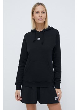 adidas Originals bluza bawełniana damska kolor czarny z kapturem gładka ze sklepu PRM w kategorii Bluzy damskie - zdjęcie 170263961