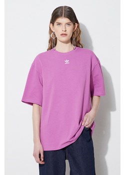 adidas Originals t-shirt bawełniany Adicolor Essentials damski kolor różowy IR5924 ze sklepu PRM w kategorii Bluzki damskie - zdjęcie 170264301