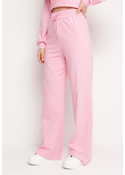 Różowe Bawełniane Spodnie Dresowe z Szerokimi Nogawkami Alfira ze sklepu Born2be Odzież w kategorii Spodnie damskie - zdjęcie 170267334