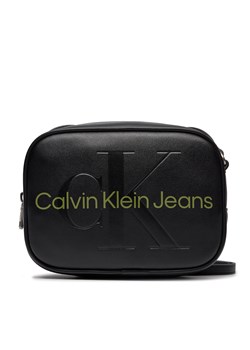 Torebka Calvin Klein Jeans Sculpted Camera Bag18 Mono K60K610275 Czarny ze sklepu eobuwie.pl w kategorii Listonoszki - zdjęcie 170268833