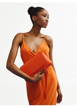 Calvin Klein Sukienka letnia K20K206776 Pomarańczowy Regular Fit ze sklepu MODIVO w kategorii Sukienki - zdjęcie 170269913
