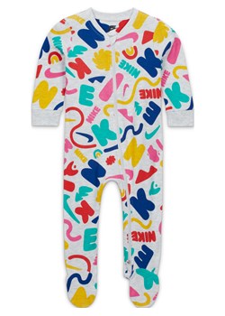 Pajacyk dla niemowląt Nike Sportswear Primary Play Footed Coverall - Brązowy ze sklepu Nike poland w kategorii Pajacyki - zdjęcie 170274011