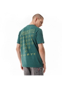 Męski t-shirt z nadrukiem Prosto Palmar - zielony ze sklepu Sportstylestory.com w kategorii T-shirty męskie - zdjęcie 170279691