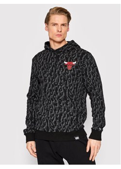 New Era Bluza Chicago Bulls Leopard Print 12893093 Szary Regular Fit ze sklepu MODIVO w kategorii Bluzy męskie - zdjęcie 170283231