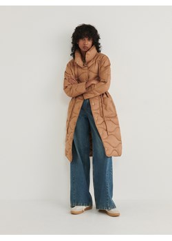 Reserved - Pikowany płaszcz ze stójką - beżowy ze sklepu Reserved w kategorii Płaszcze damskie - zdjęcie 170286212