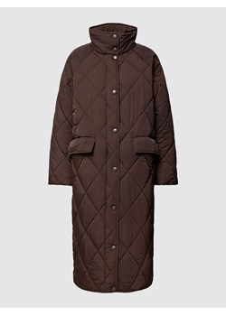 Płaszcz pikowany z kieszeniami z patką model ‘Lumus’ ze sklepu Peek&Cloppenburg  w kategorii Płaszcze damskie - zdjęcie 170290402