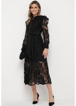 Czarna Koronkowa Sukienka z Paskiem w Talii i Falbanką Nicasta ze sklepu Born2be Odzież w kategorii Sukienki - zdjęcie 170308572
