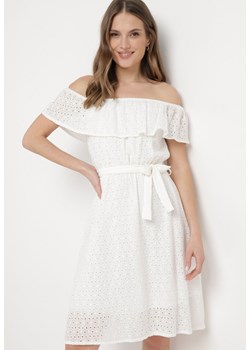 Biała Sukienka Hiszpanka z Ozdobnym Haftem i Paskiem w Talii Perenna ze sklepu Born2be Odzież w kategorii Sukienki - zdjęcie 170308843