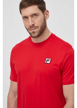 Fila t-shirt bawełniany Ledce męski kolor czerwony z aplikacją FAM0616 ze sklepu ANSWEAR.com w kategorii T-shirty męskie - zdjęcie 170314160