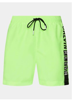 Calvin Klein Swimwear Szorty kąpielowe KM0KM00991 Zielony Regular Fit ze sklepu MODIVO w kategorii Kąpielówki - zdjęcie 170326842