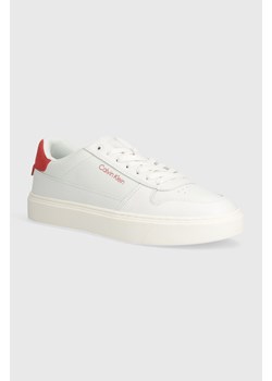 Calvin Klein sneakersy skórzane LOW TOP LACE UP BSKT kolor biały HM0HM01254 ze sklepu ANSWEAR.com w kategorii Buty sportowe męskie - zdjęcie 170383743
