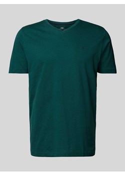T-shirt z dekoltem w serek ze sklepu Peek&Cloppenburg  w kategorii T-shirty męskie - zdjęcie 170395652