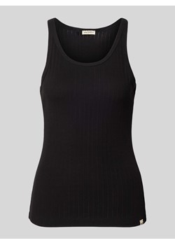 Top na ramiączkach z fakturowanym wzorem model ‘Ella’ ze sklepu Peek&Cloppenburg  w kategorii Bluzki damskie - zdjęcie 170395654