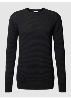 Sweter z dzianiny z prążkowanymi wykończeniami model ‘VAGN’ ze sklepu Peek&Cloppenburg  w kategorii Swetry męskie - zdjęcie 170397091