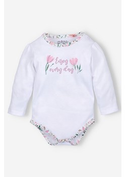Body niemowlęce PINK FLOWERS z bawełny organicznej- białe ze sklepu 5.10.15 w kategorii Body niemowlęce - zdjęcie 170405191