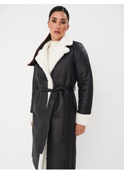 Mohito - Płaszcz z wiązaniem - czarny ze sklepu Mohito w kategorii Płaszcze damskie - zdjęcie 170405452