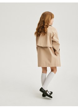 Reserved - Klasyczny płaszcz - beżowy ze sklepu Reserved w kategorii Płaszcze dziewczęce - zdjęcie 170406052
