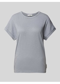 T-shirt z detalem z logo ze sklepu Peek&Cloppenburg  w kategorii Bluzki damskie - zdjęcie 170406633