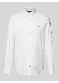 Koszula biznesowa o kroju regular fit z wyhaftowanym logo ze sklepu Peek&Cloppenburg  w kategorii Koszule męskie - zdjęcie 170406681