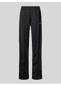 Spodnie dresowe z nadrukiem z logo ze sklepu Peek&Cloppenburg  w kategorii Spodnie damskie - zdjęcie 170407254