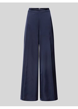 Spodnie z szeroką nogawką i elastycznym pasem ze sklepu Peek&Cloppenburg  w kategorii Spodnie damskie - zdjęcie 170407500
