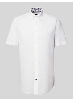 Koszula biznesowa o kroju regular fit z kołnierzykiem typu button down ze sklepu Peek&Cloppenburg  w kategorii Koszule męskie - zdjęcie 170408300