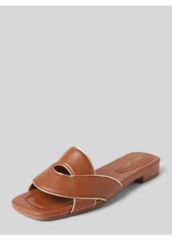 Sandały skórzane z paskami w kontrastowym kolorze ze sklepu Peek&Cloppenburg  w kategorii Klapki damskie - zdjęcie 170409242