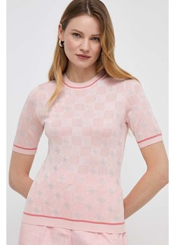 Guess t-shirt ROSIE damski kolor różowy W4GR05 Z3D60 ze sklepu ANSWEAR.com w kategorii Bluzki damskie - zdjęcie 170412850
