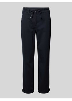 Spodnie z wiązanym paskiem ze sklepu Peek&Cloppenburg  w kategorii Spodnie damskie - zdjęcie 170413431